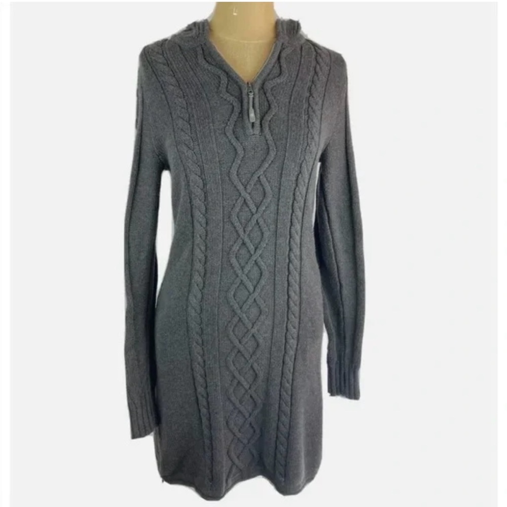 Athleta Hut to Hut Gray Hooded Cable Knit Dress